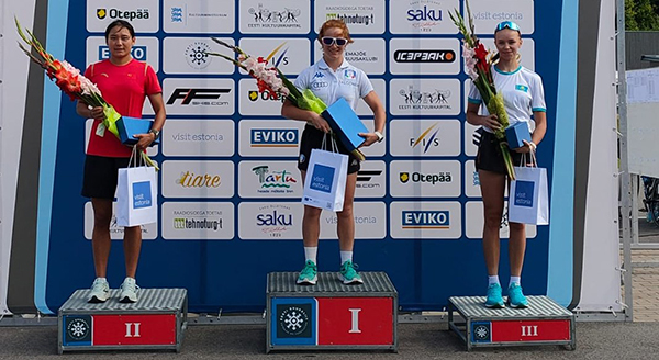 Coppa del Mondo Juniores Skiroll: l’atleta Olimpic Lama Anna Maria Ghiddi in Estonia conquista l’oro nella mass start in tecnica libera. L’allenatore Olimpic Lama Marco Sala nello staff tecnico della nazionale italiana.